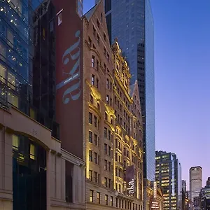 Aka Times Square Апарт-отель
